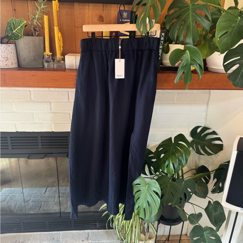 Quince Classic Navy A-Line Linen European Skirt ~ Size M